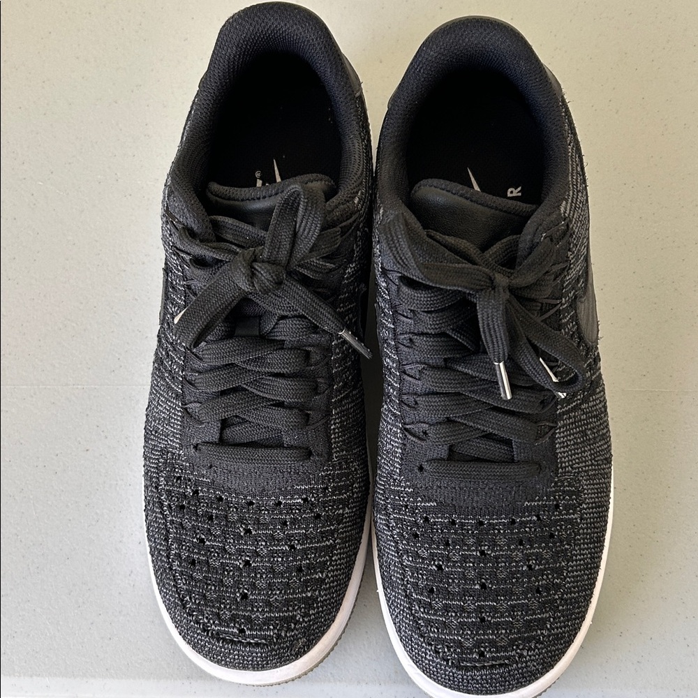 Nike AF1 flyknit shoes. Black heather. Sz 8.5